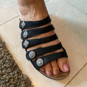 Black Dansko Slides (Women’s 8.5)